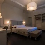 Isola Polvese Hotel 3*