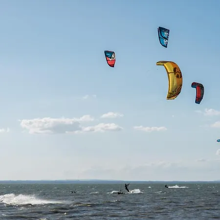 Isola Polvese 酒店