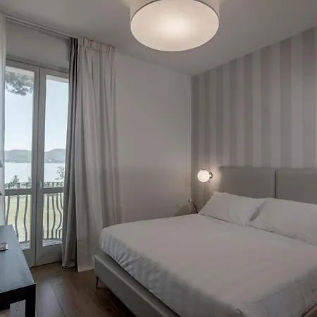 酒店 Isola Polvese 3*