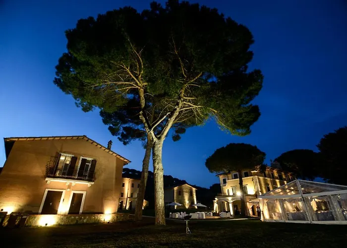 Isola Polvese Hotel 3*