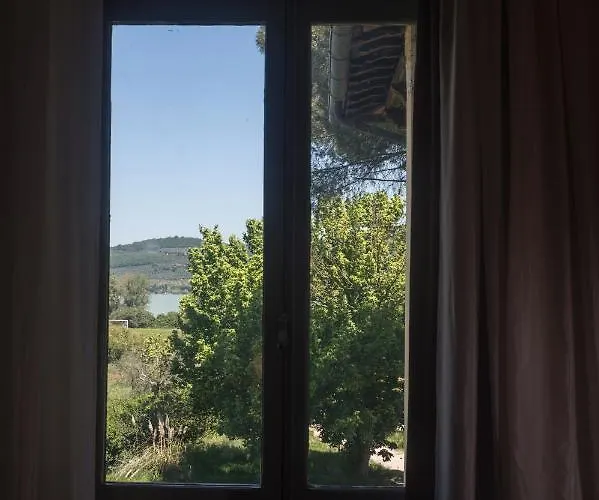 Isola Polvese Hotel 3*