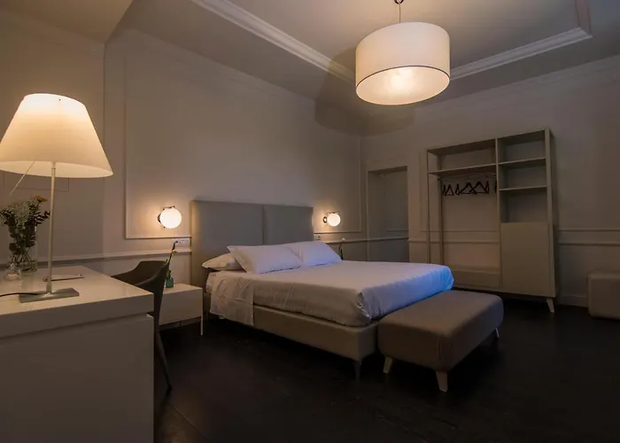 Isola Polvese Hotel 3*